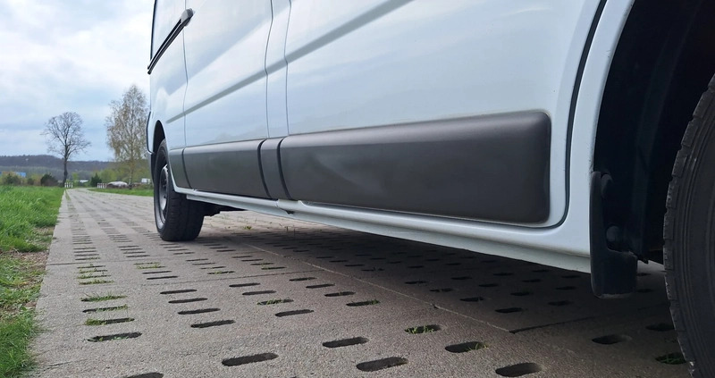 Renault Trafic cena 39900 przebieg: 156000, rok produkcji 2012 z Lębork małe 254